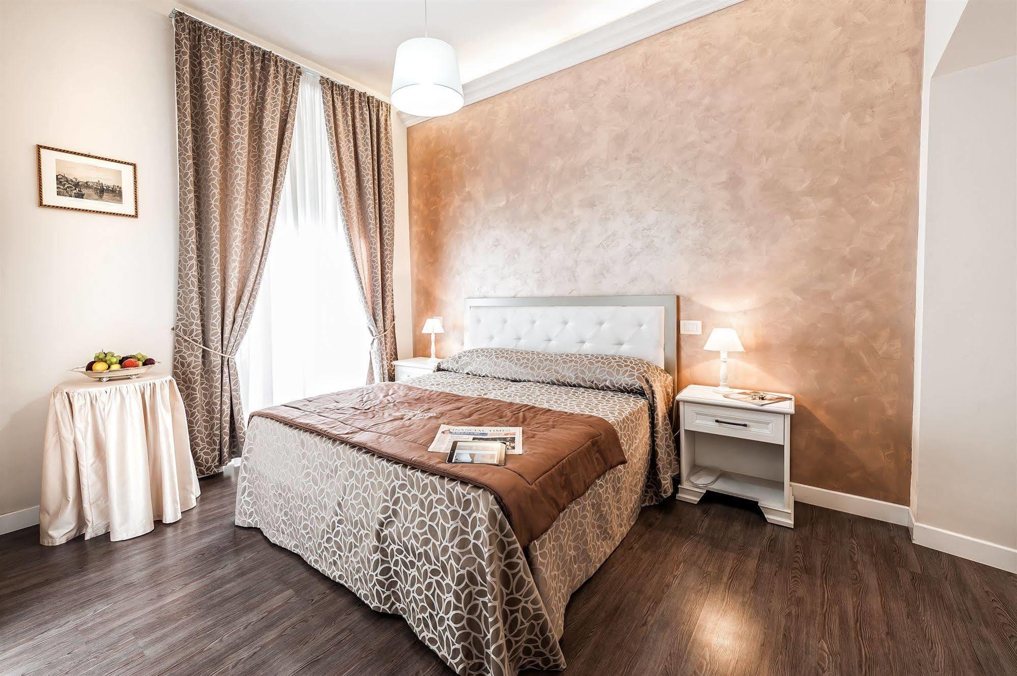 Relais De L'Opera Bed & Breakfast Rome Exterior photo