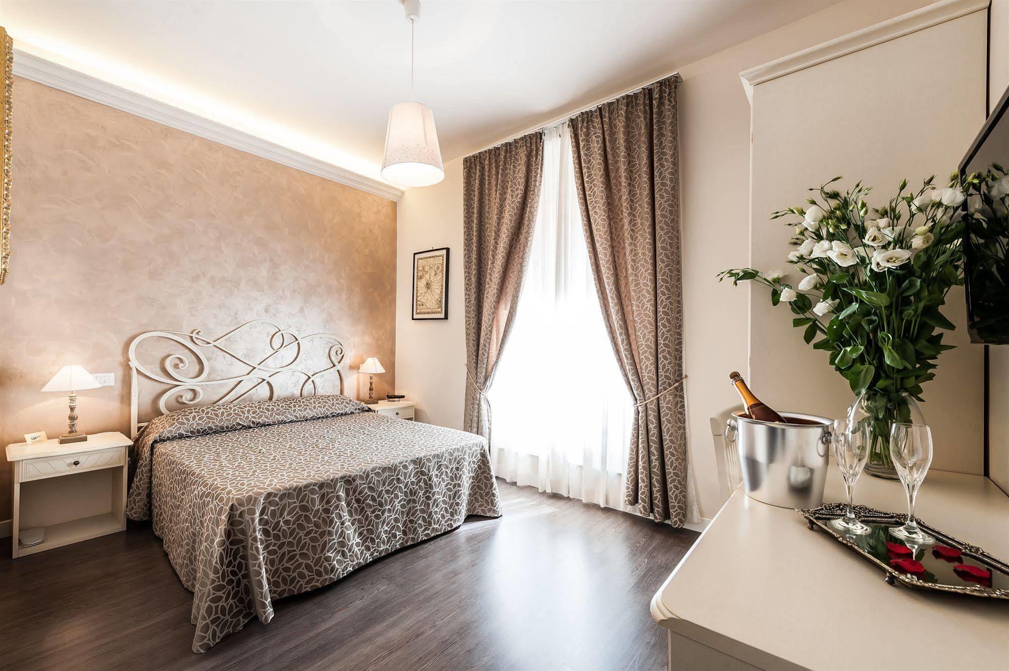 Relais De L'Opera Bed & Breakfast Rome Exterior photo